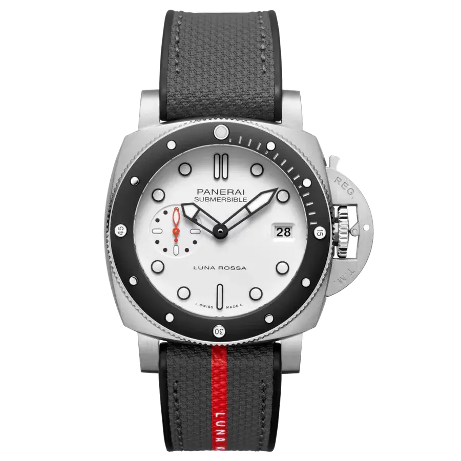 Panerai Submersible Luna Rossa | 42mm, Steel, White Dial, reference 
