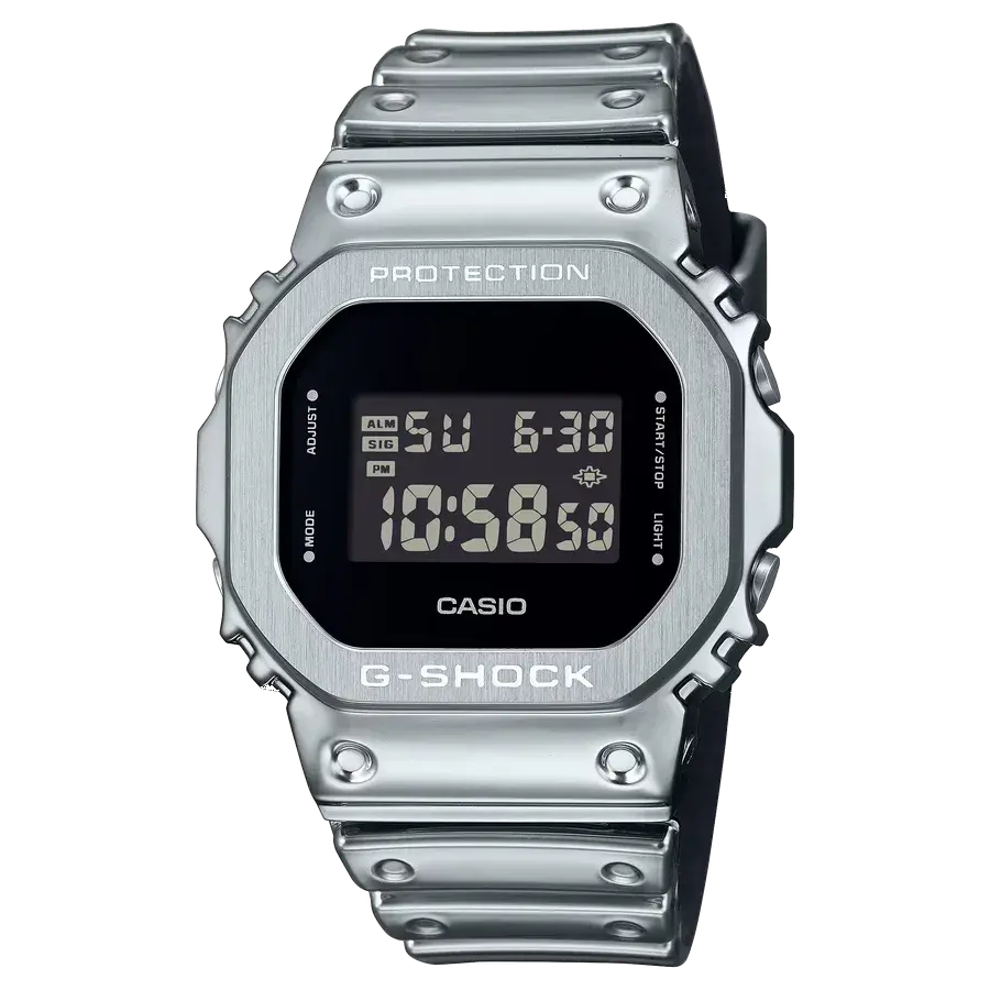 Casio G-Shock GM5600YM-8 Fine Metallic Series Monochromatic Silver Square Digital, reference GM5600YM-8