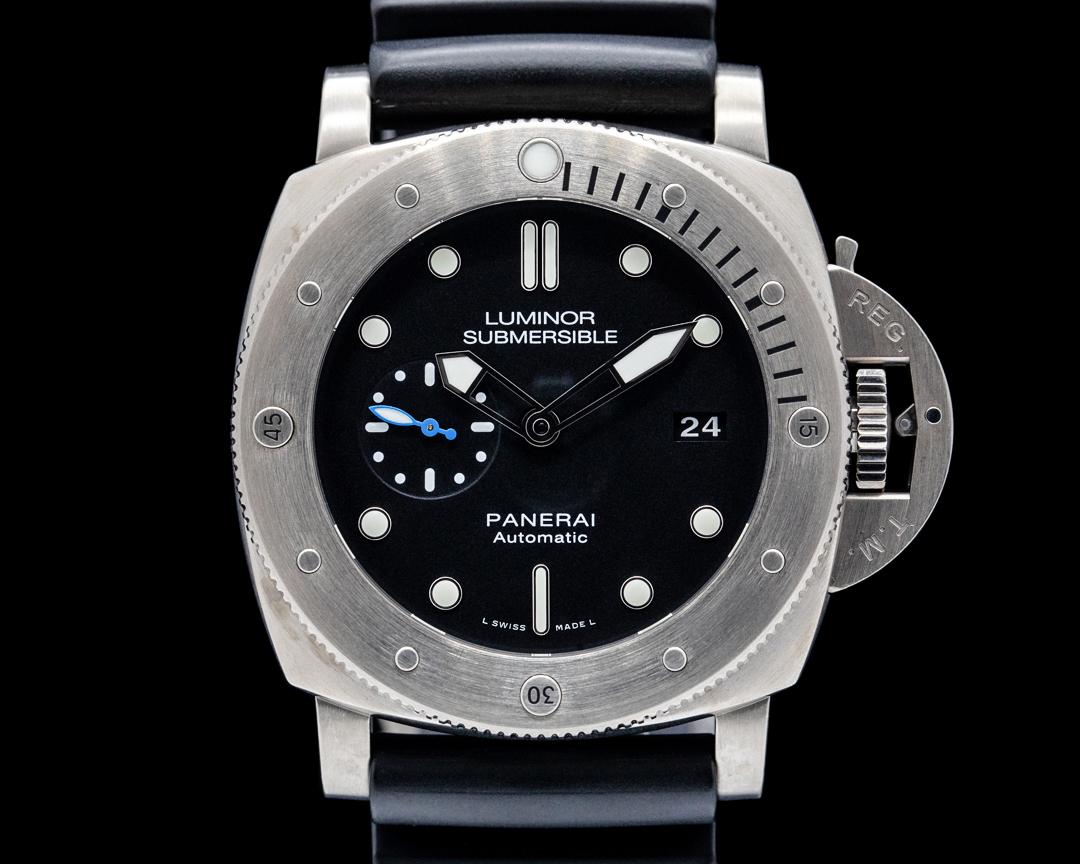 Panerai Luminor Submersible 1950 3 Days Titanium Black Dial, reference PAM01305