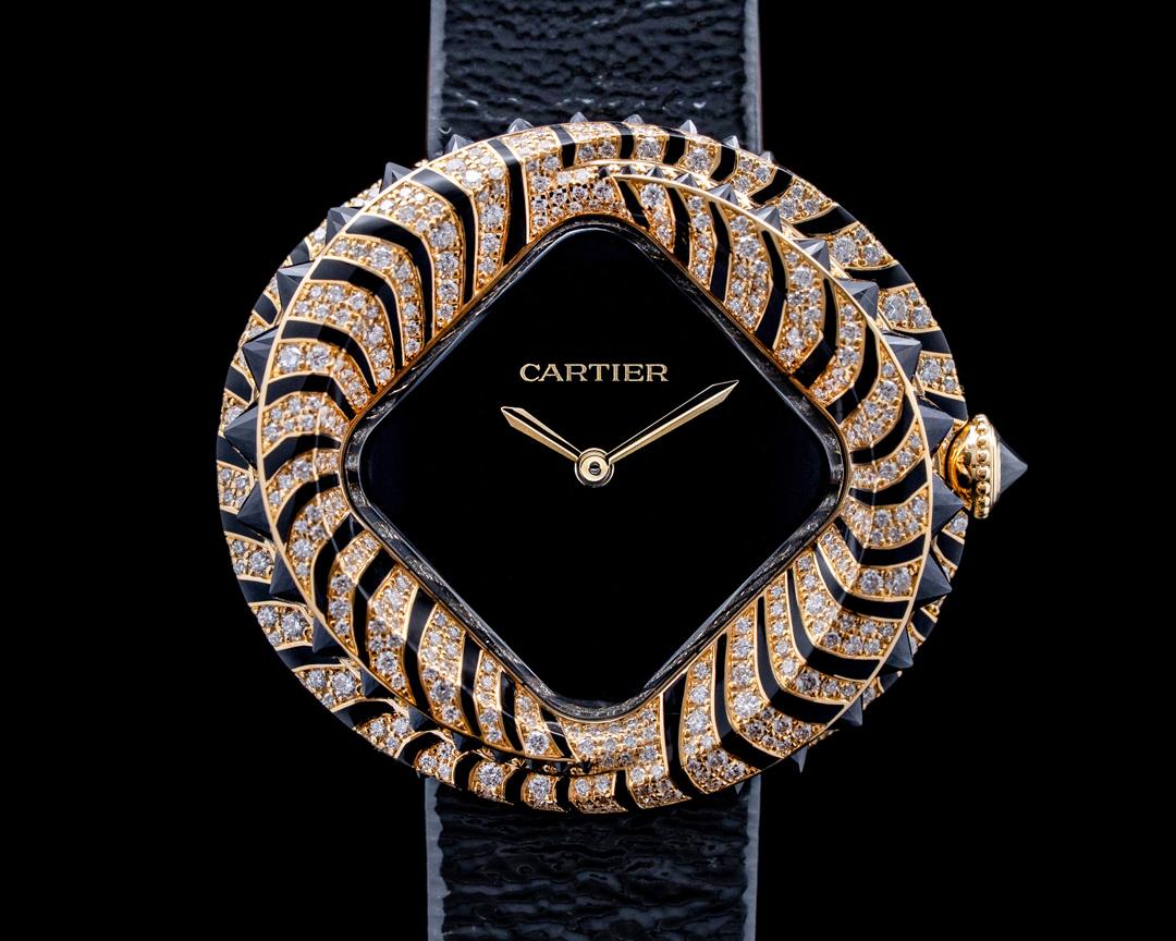 Cartier Panthere Jewelry Watch 18K Yellow Gold Black Onyx Dial 2026, reference HPI01789