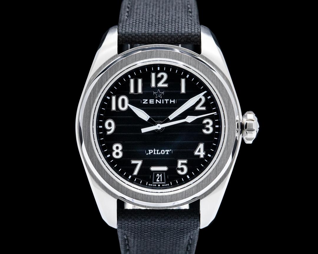 Zenith Pilot Automatic SS Black Corrugated Dial, reference 03.4000.3620/21.I001